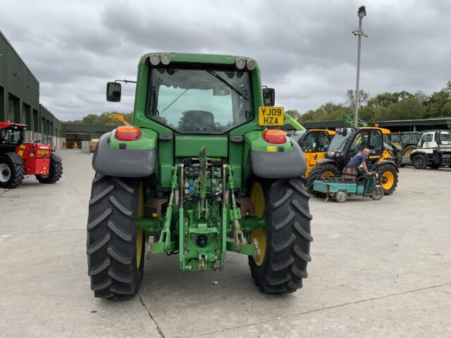 John Deere 6530 Premium Tractor (ST24079)
