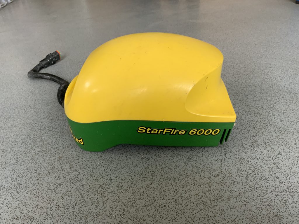 John Deere Green Star SF6000 Guidance Receiver Pod