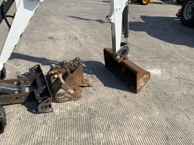 Bobcat E19 Digger (ST24216)