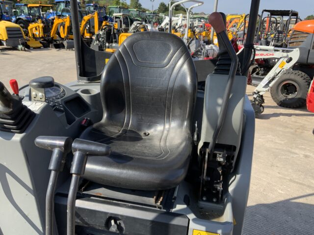 Bobcat E19 Digger (ST24216)