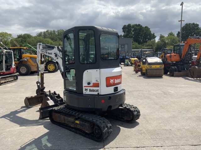 Bobcat E26 Digger (ST23997)