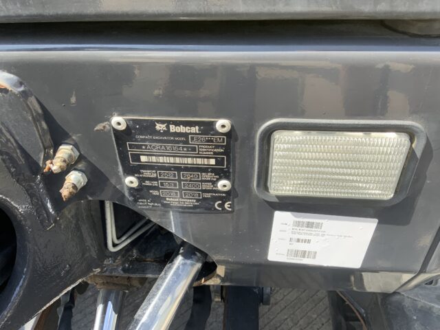 Bobcat E26 Digger (ST23997)