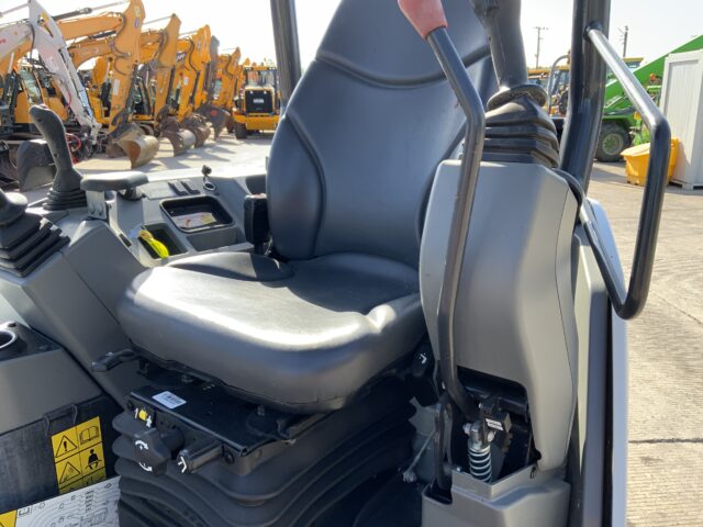 Bobcat E34 Digger (ST24215)