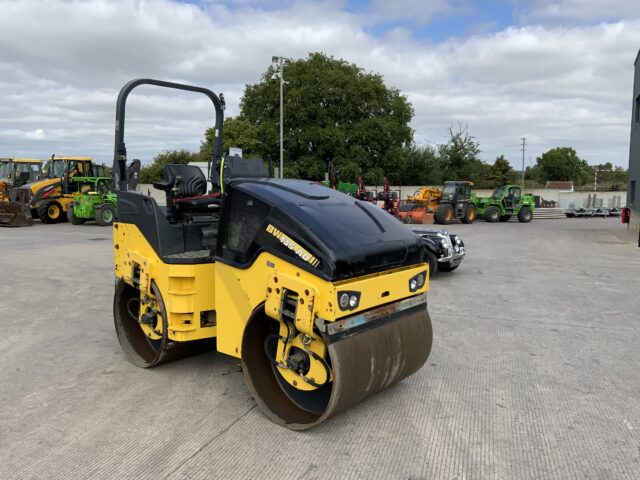 Bomag Bw135 AD  (ST23786)