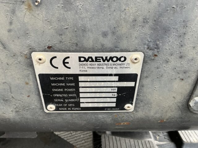 Daewoo Solar 75V Digger (ST24111)