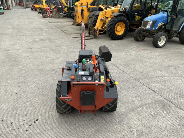 Ditch Witch 1820 Walk Behind Trencher