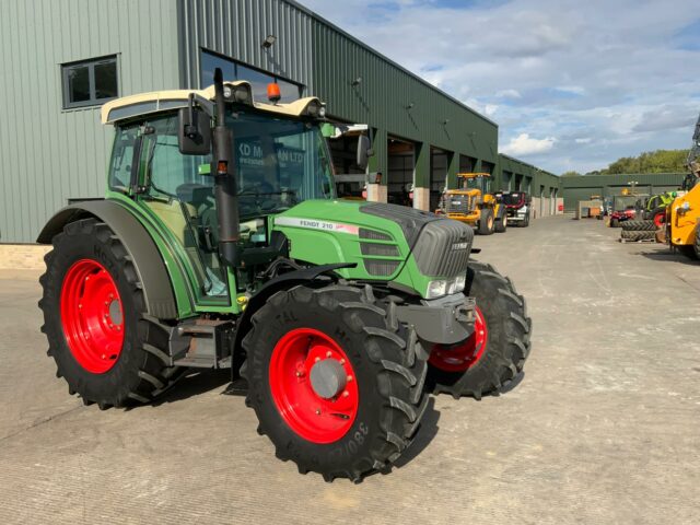Fendt 210 (ST23988)