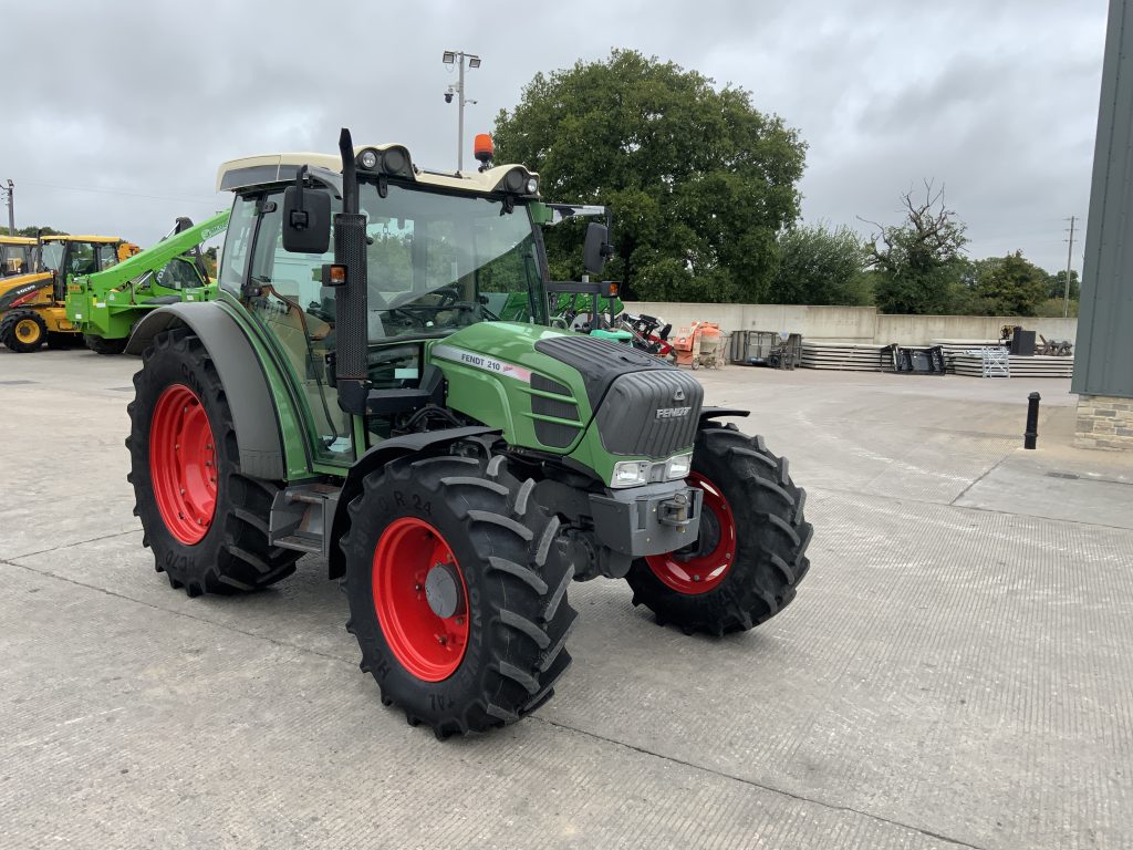 Fendt 210 (ST23988)