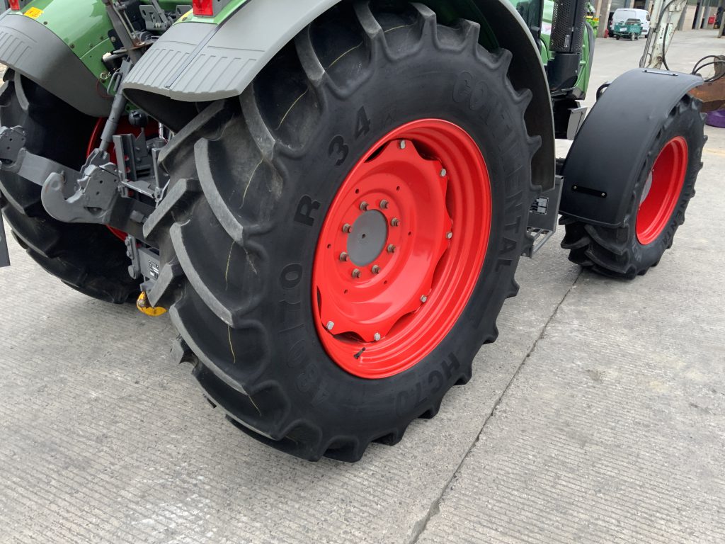 Fendt 210 (ST23988)