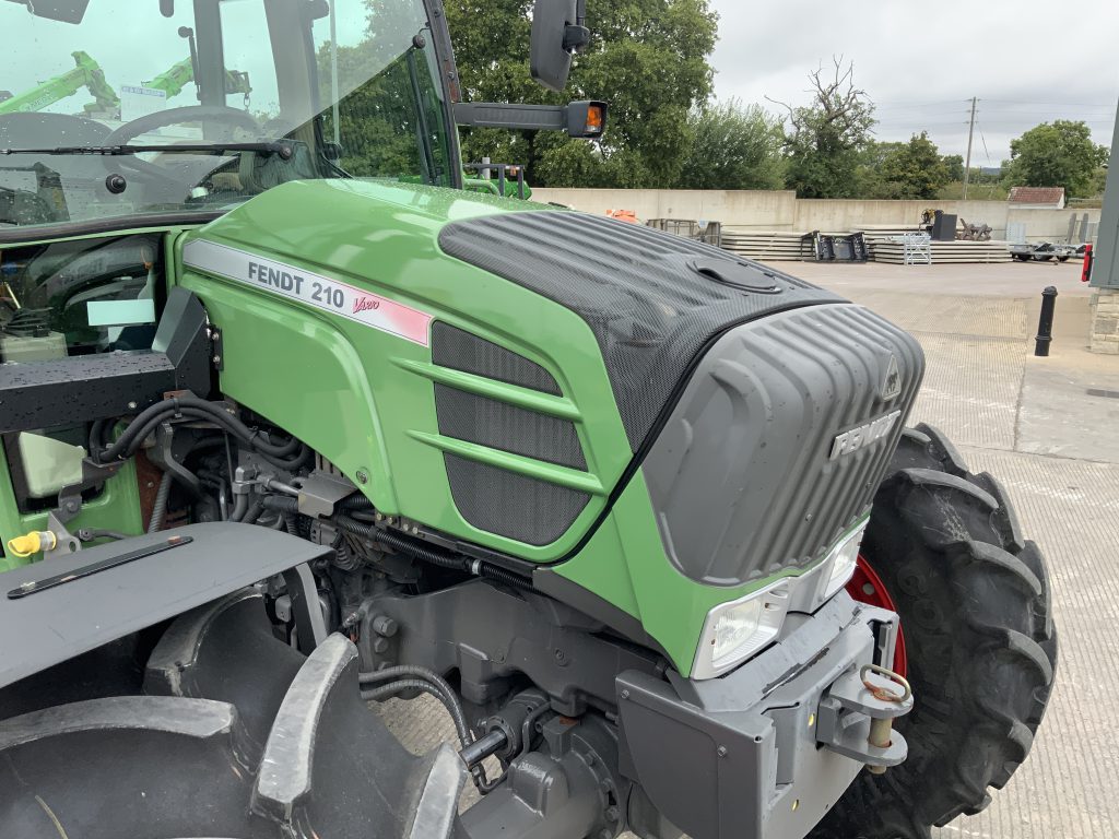 Fendt 210 (ST23988)