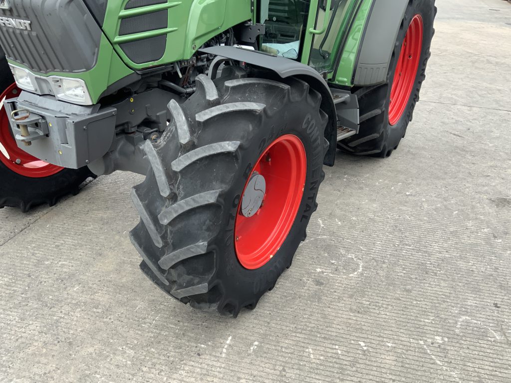 Fendt 210 (ST23988)