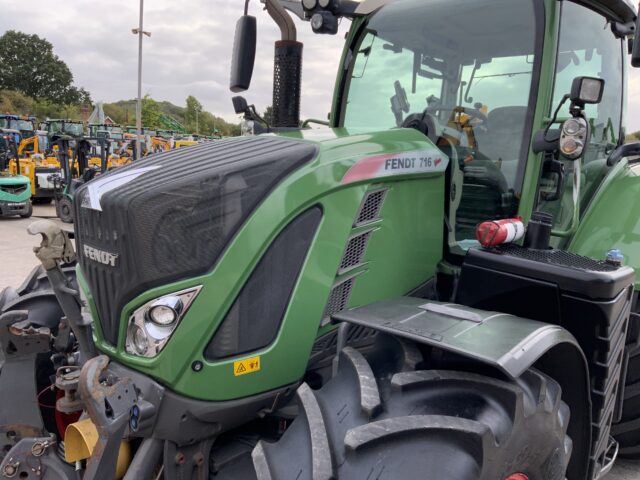 Fendt 716 Profi Plus Tractor (ST23855)