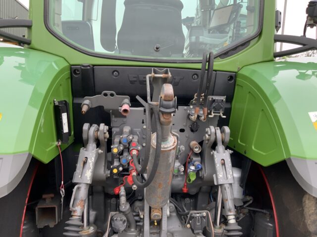 Fendt 724 Profi Plus Tractor (ST23854)