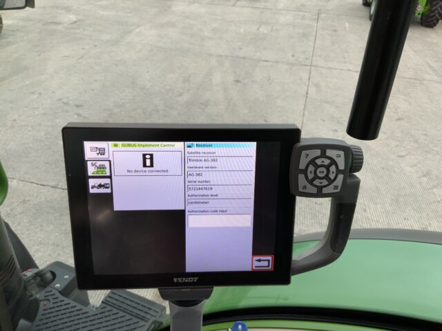 Fendt 724 Profi Plus Tractor (ST23854)
