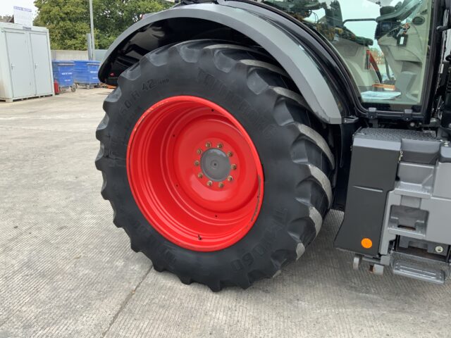 Fendt S4 724 Profi Plus Tractor (ST24141)