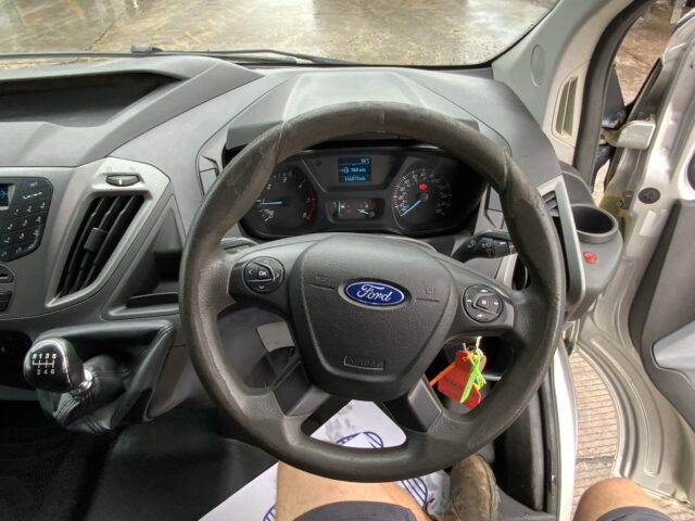 Ford Transit Custom (ST24054)