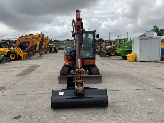 Hitachi Zx48u Digger (ST24256)