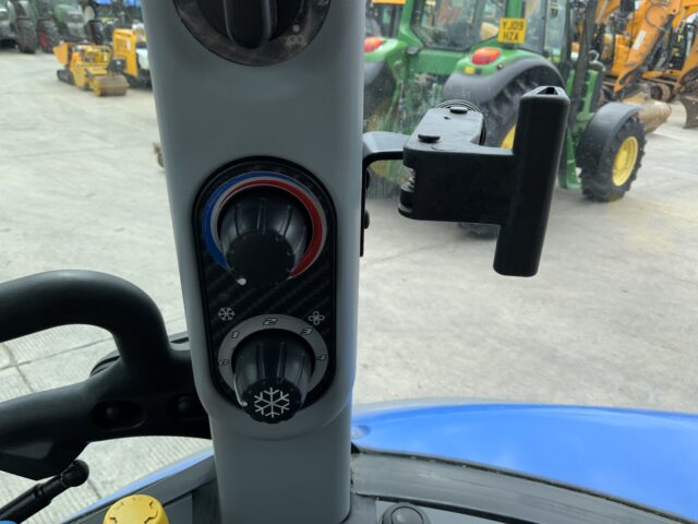 New Holland T5.95 Tractor (ST23762)