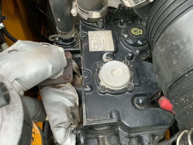 JCB 1 Tonne Hi Tip Dumper