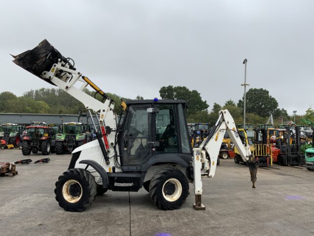 JCB 3CX Compact Wheeled Digger (ST24254)