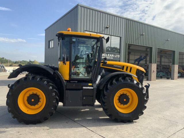 JCB 4220 Fastrac (ST24095)