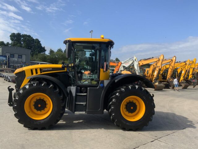 JCB 4220 Fastrac (ST24095)