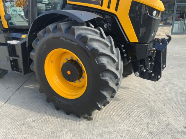 JCB 4220 Fastrac (ST24095)