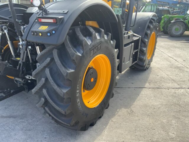 JCB 4220 Fastrac (ST24095)