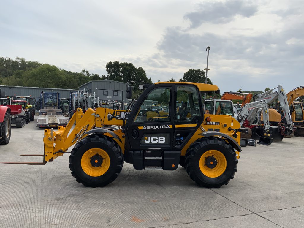 JCB 542-70 Agri Xtra Telehandler (ST24069)