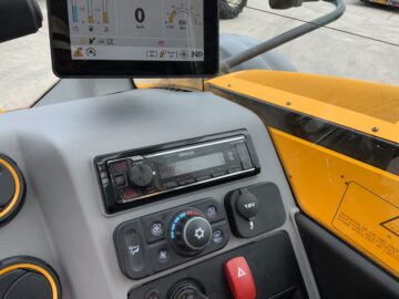 JCB 542-70 Agri Xtra Telehandler (ST24069)