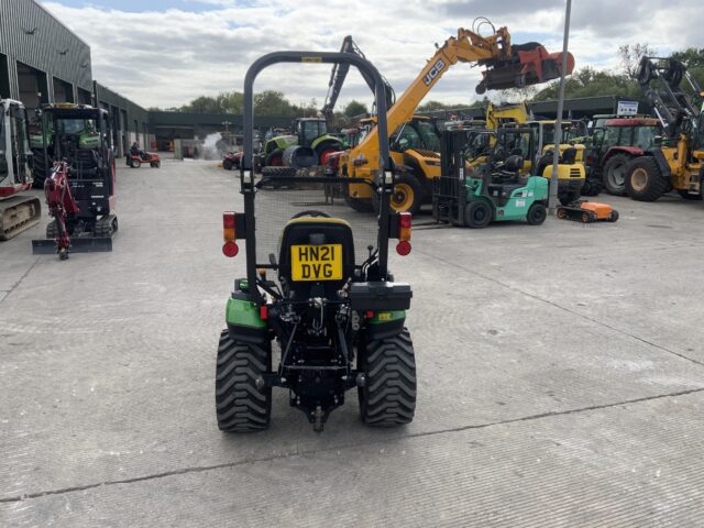 John Deere 1026R Compact Tractor (ST24137)