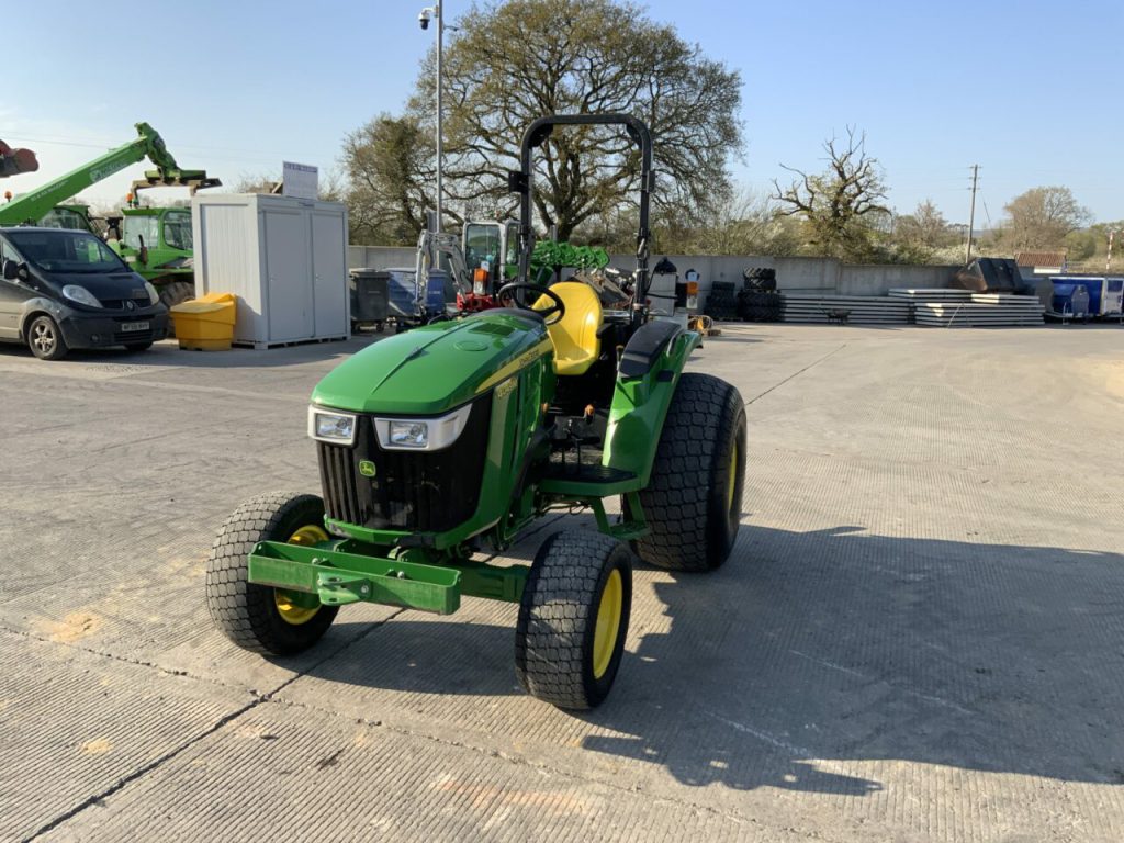 John Deere 4049 Compact Tractor (ST23021)