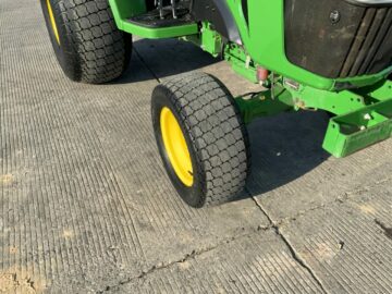 John Deere 4049 Compact Tractor (ST23021)