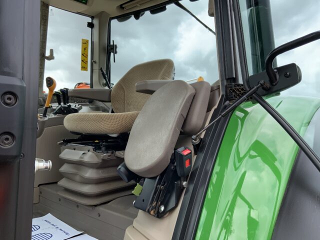John Deere 6130M Tractor (ST24265)