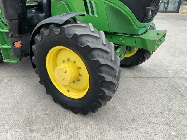 John Deere 6155R Tractor (ST24008)