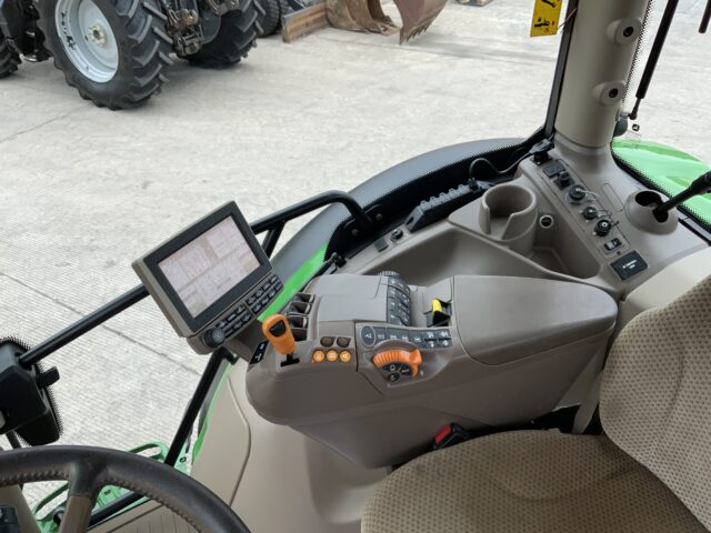 John Deere 6155R Tractor (ST24008)