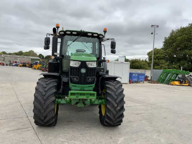John Deere 6215R Tractor (ST24142)