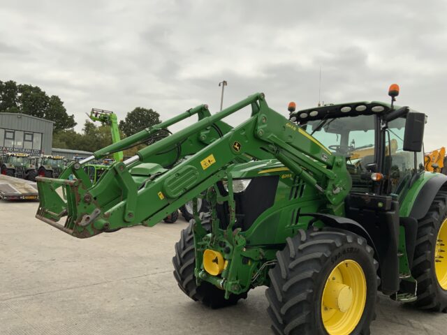 John Deere 6215R Ultimate Edition Tractor (ST24011)