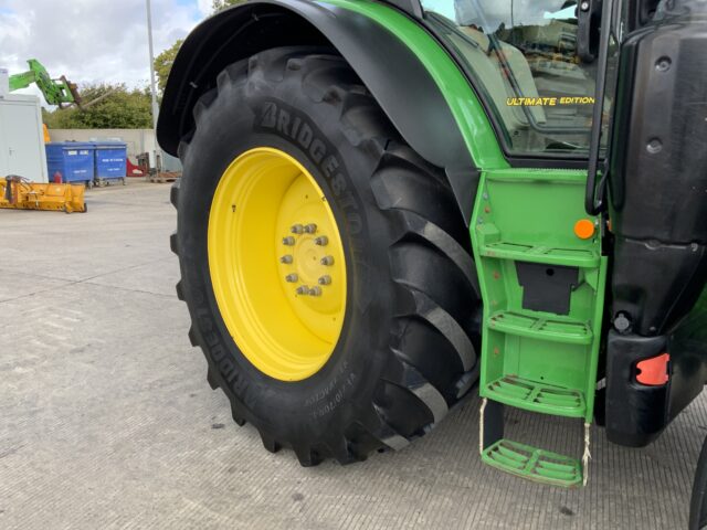 John Deere 6215R Ultimate Edition Tractor (ST24123)