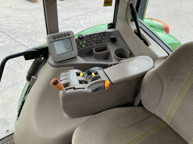 John Deere 6530 Premium Tractor (ST24079)