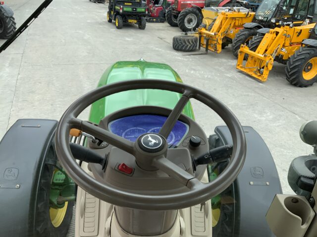 John Deere 6530 Premium Tractor (ST24079)