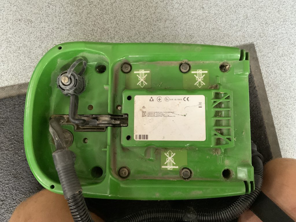 John Deere Green Star SF6000 Guidance Receiver Pod