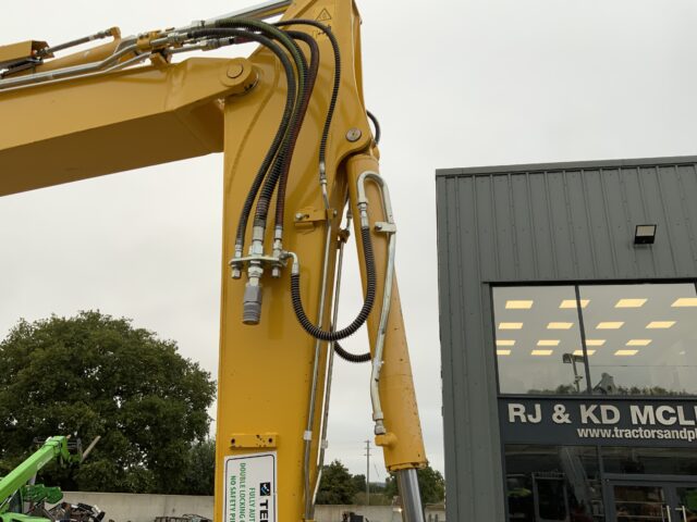 Komatsu PC80 MR-5E Digger (ST24213)