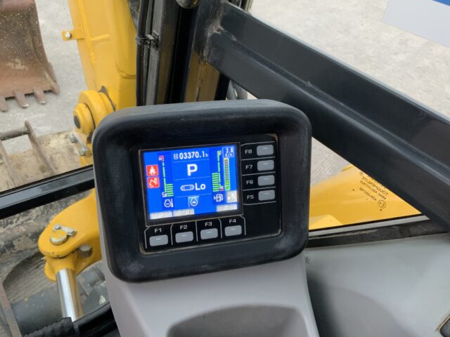 Komatsu PC80 MR-5E Digger (ST24213)