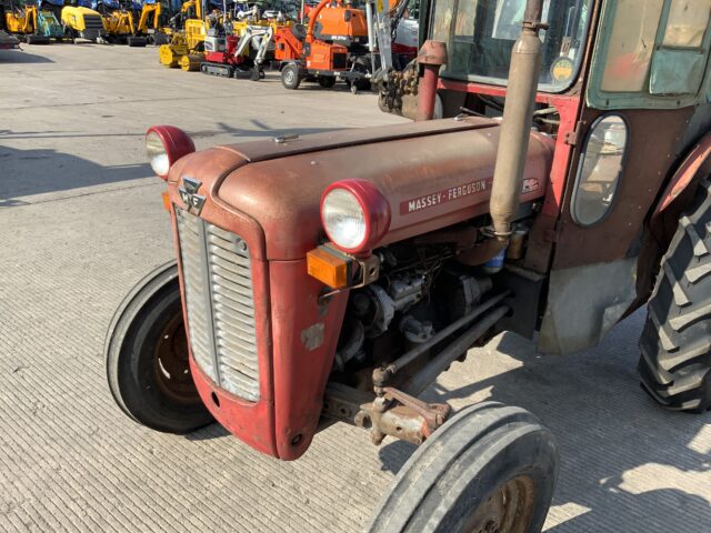 Massey Ferguson 35 Tractor
