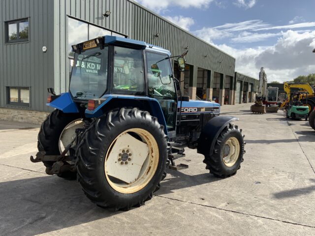 New Holland 7840 Power Star SLE Tractor (ST24084)