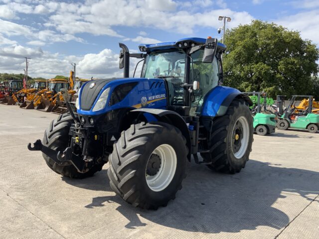 New Holland T7.260 Tractor (ST23278)