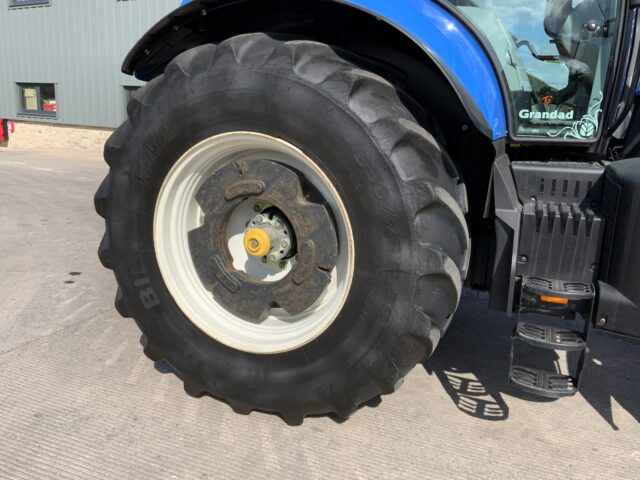 New Holland T7.260 Tractor (ST23278)
