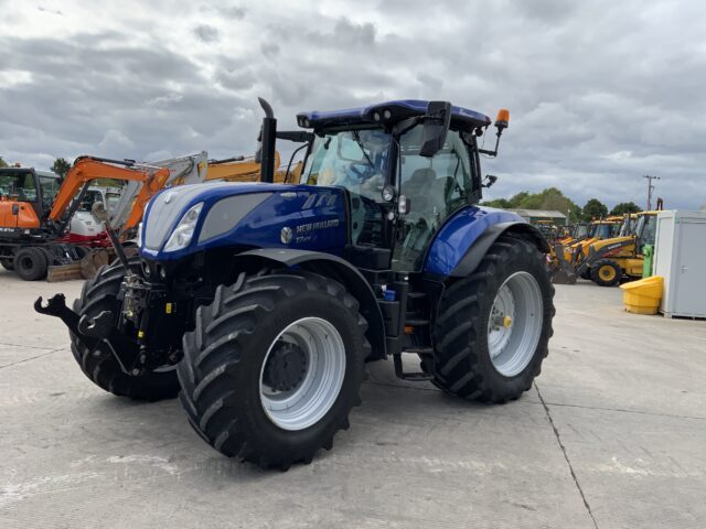 New Holland T7.270 Blue Power (ST24236)