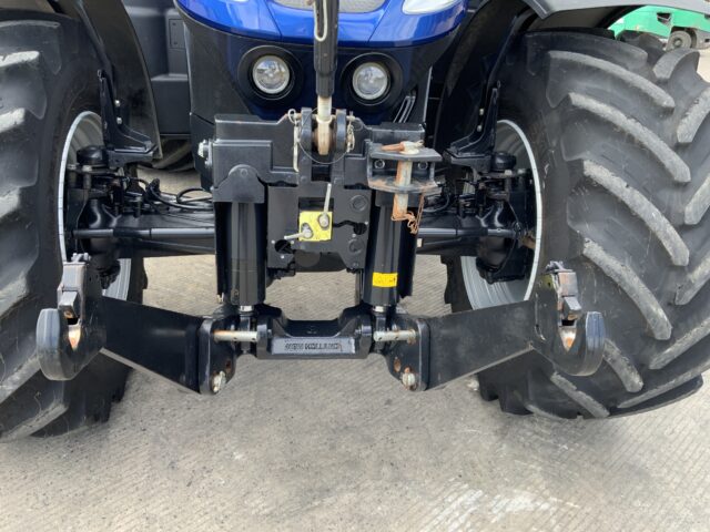 New Holland T7.270 Blue Power (ST24236)